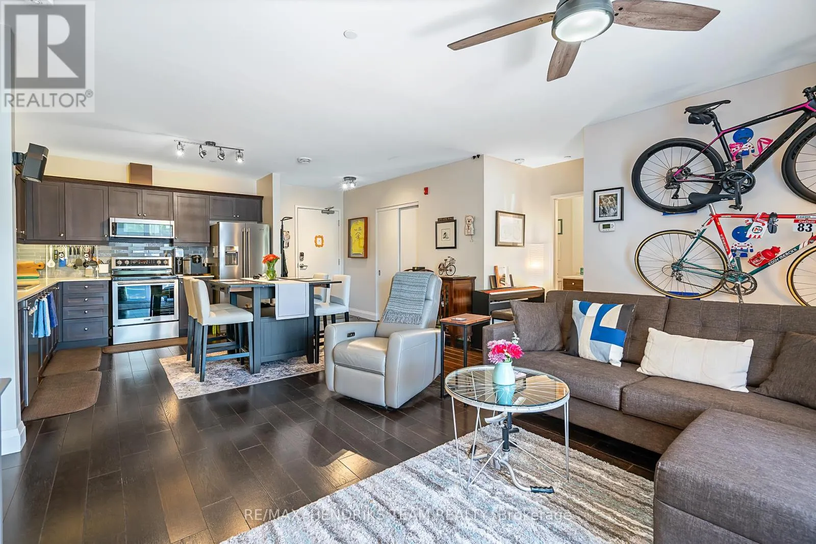 102 - 26 WELLINGTON STREET, #102