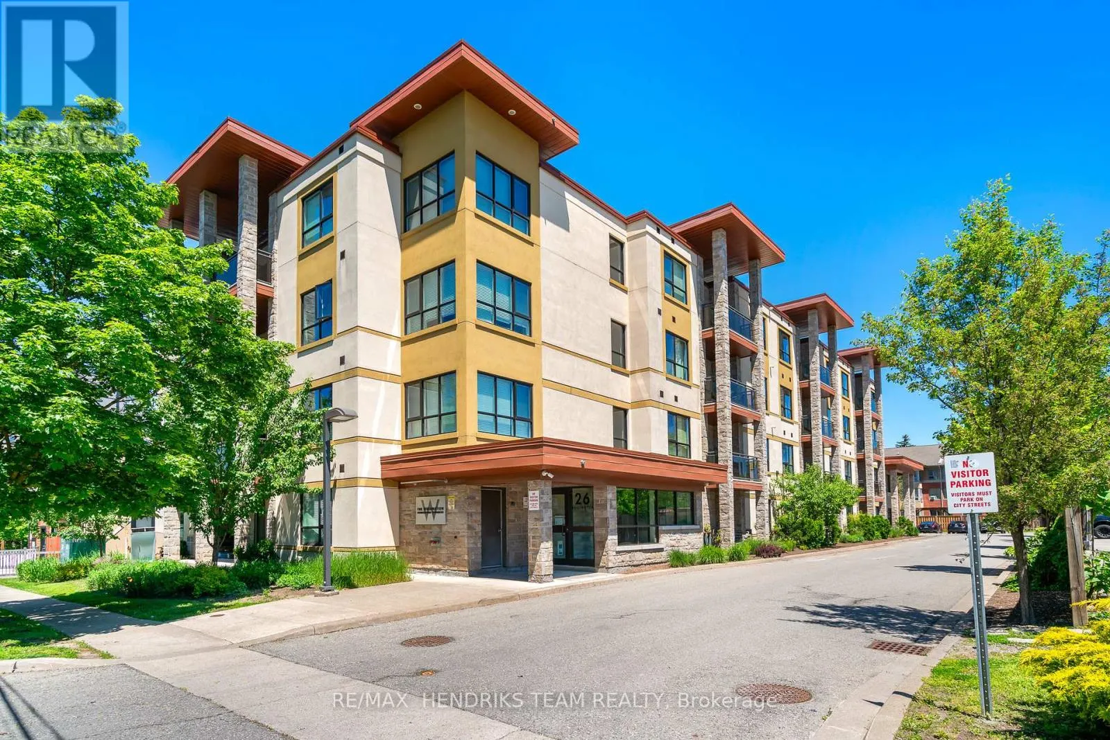 102 - 26 WELLINGTON STREET, #102