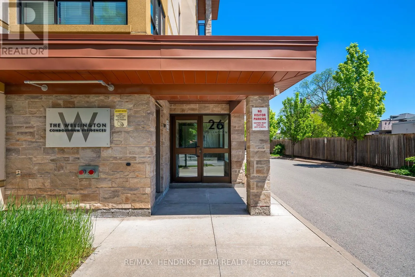 102 - 26 WELLINGTON STREET, #102