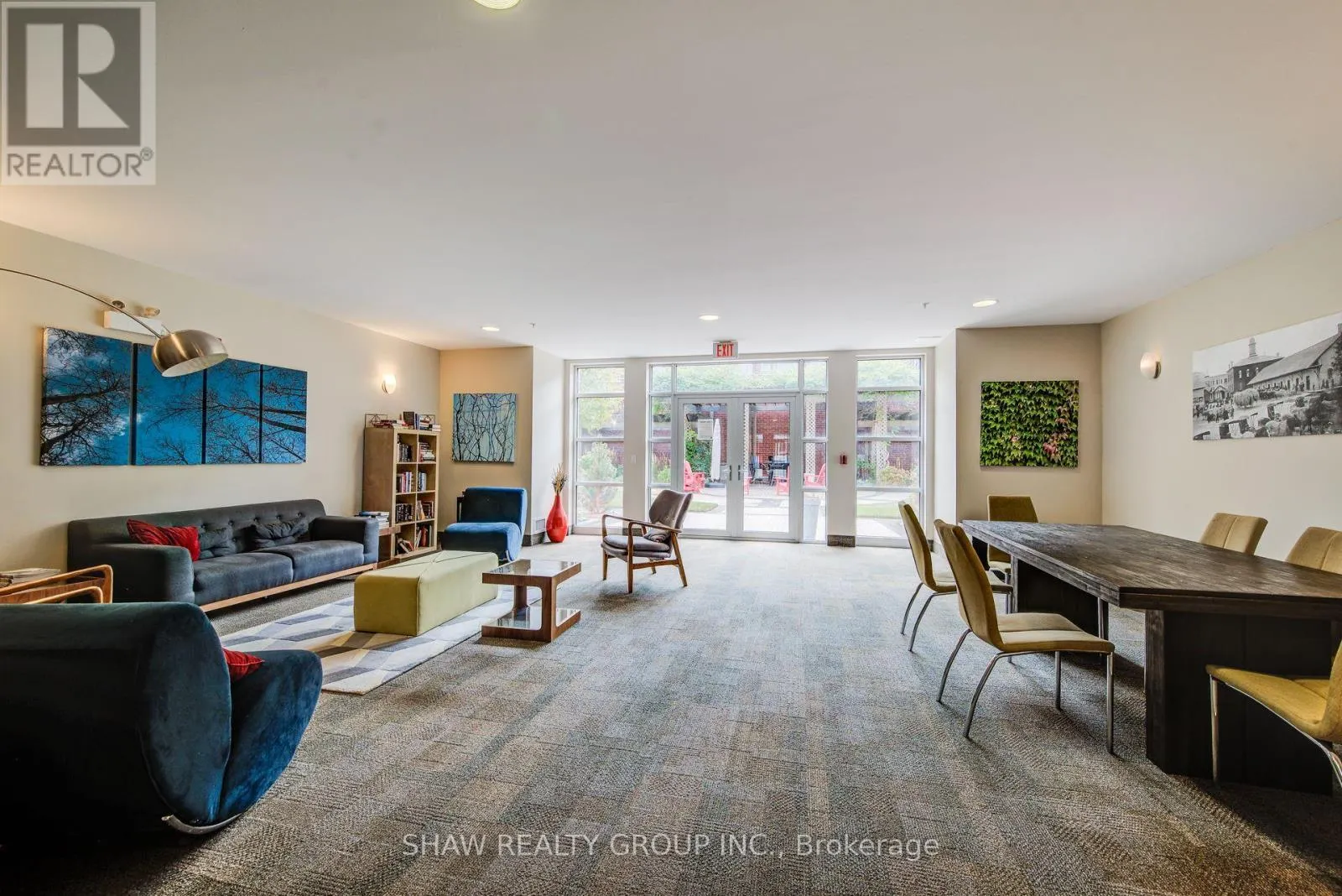 110 - 165 DUKE STREET E