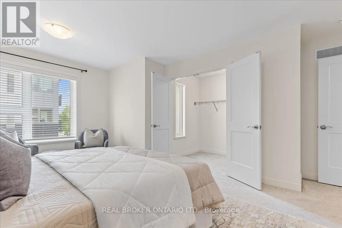 3 - 110 FERGUS AVENUE