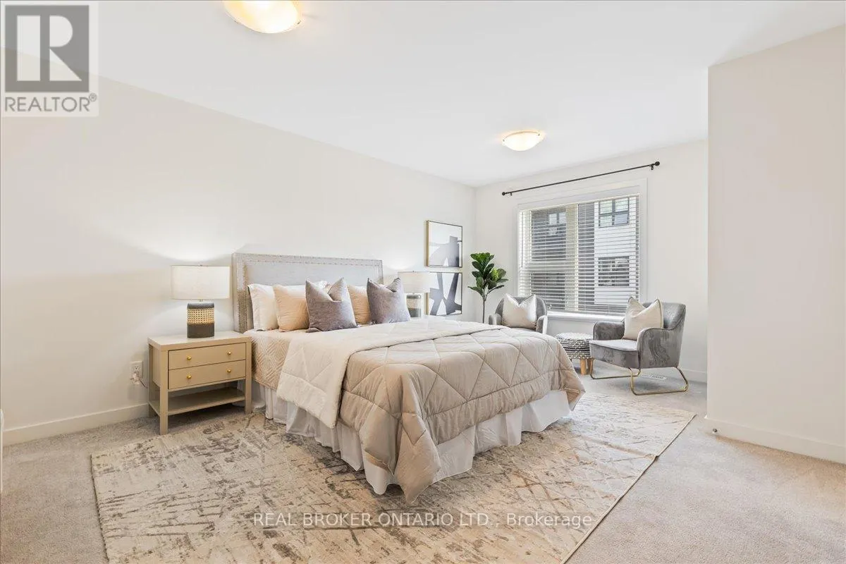 3 - 110 FERGUS AVENUE