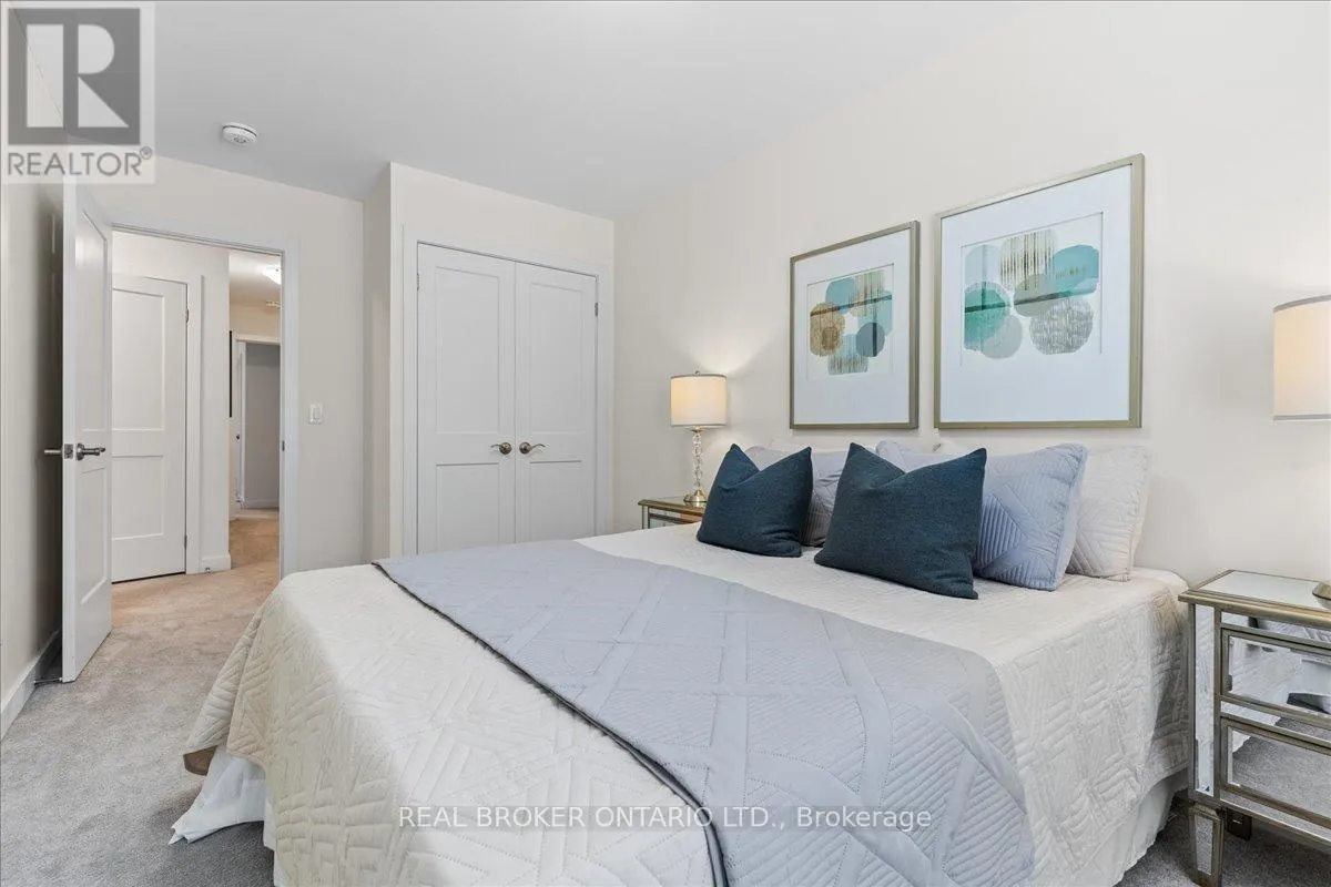 3 - 110 FERGUS AVENUE