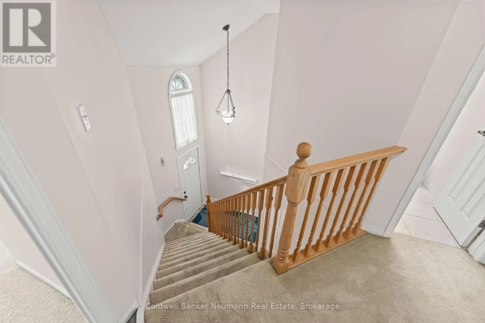 7 CAMM CRESCENT