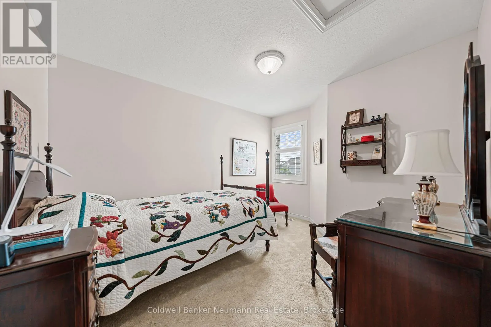 7 CAMM CRESCENT