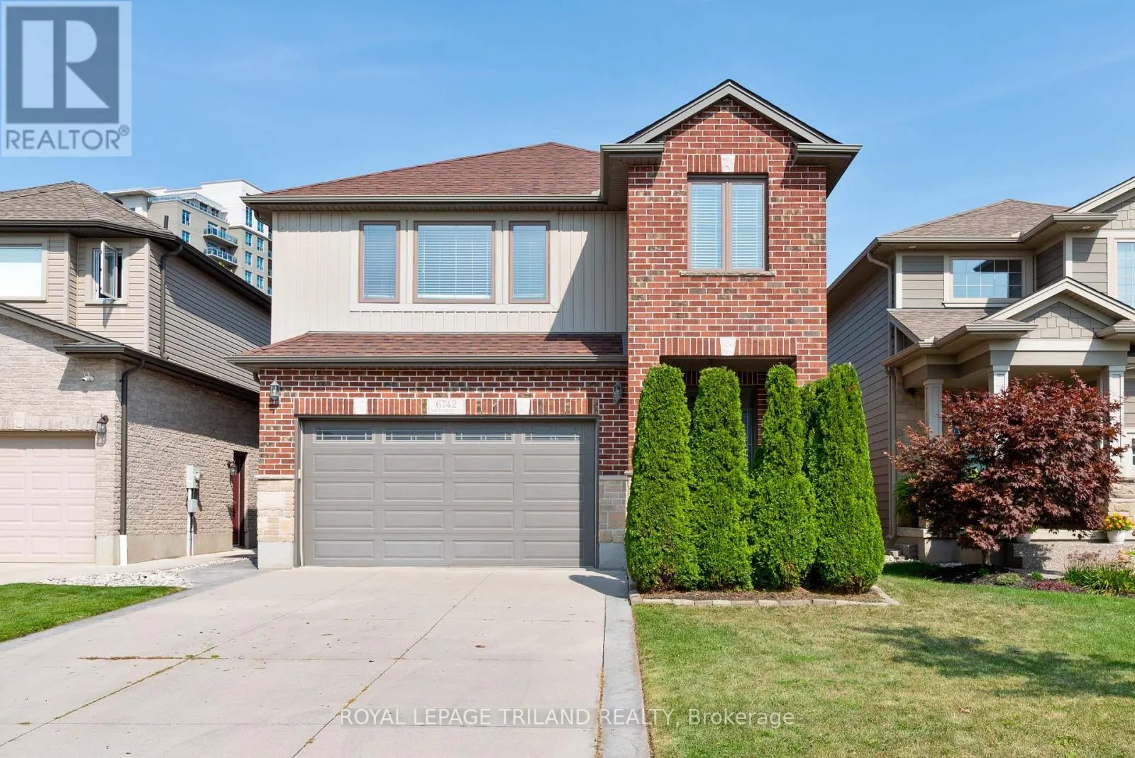 6742 NAVIN CRESCENT