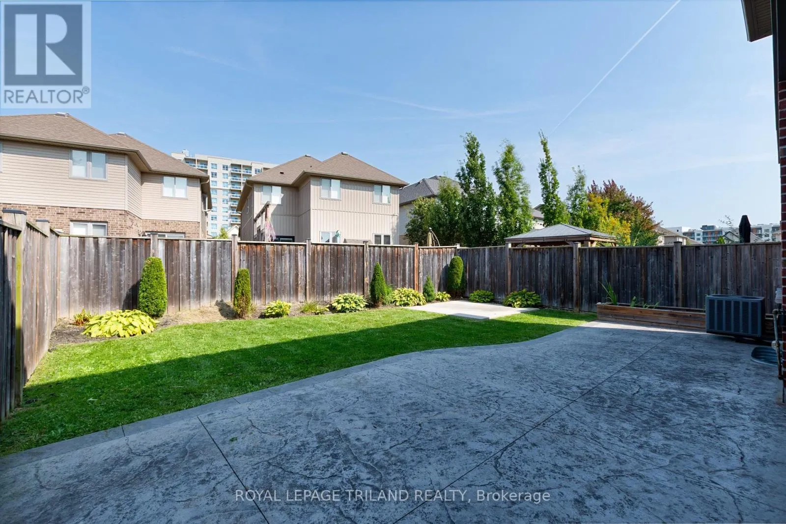 6742 NAVIN CRESCENT