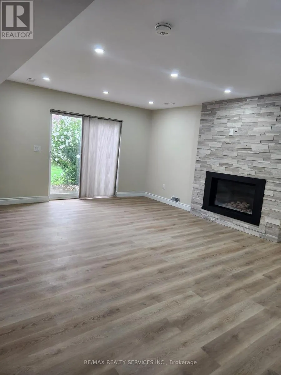 BASEMENT - 464 THORNDALE DRIVE