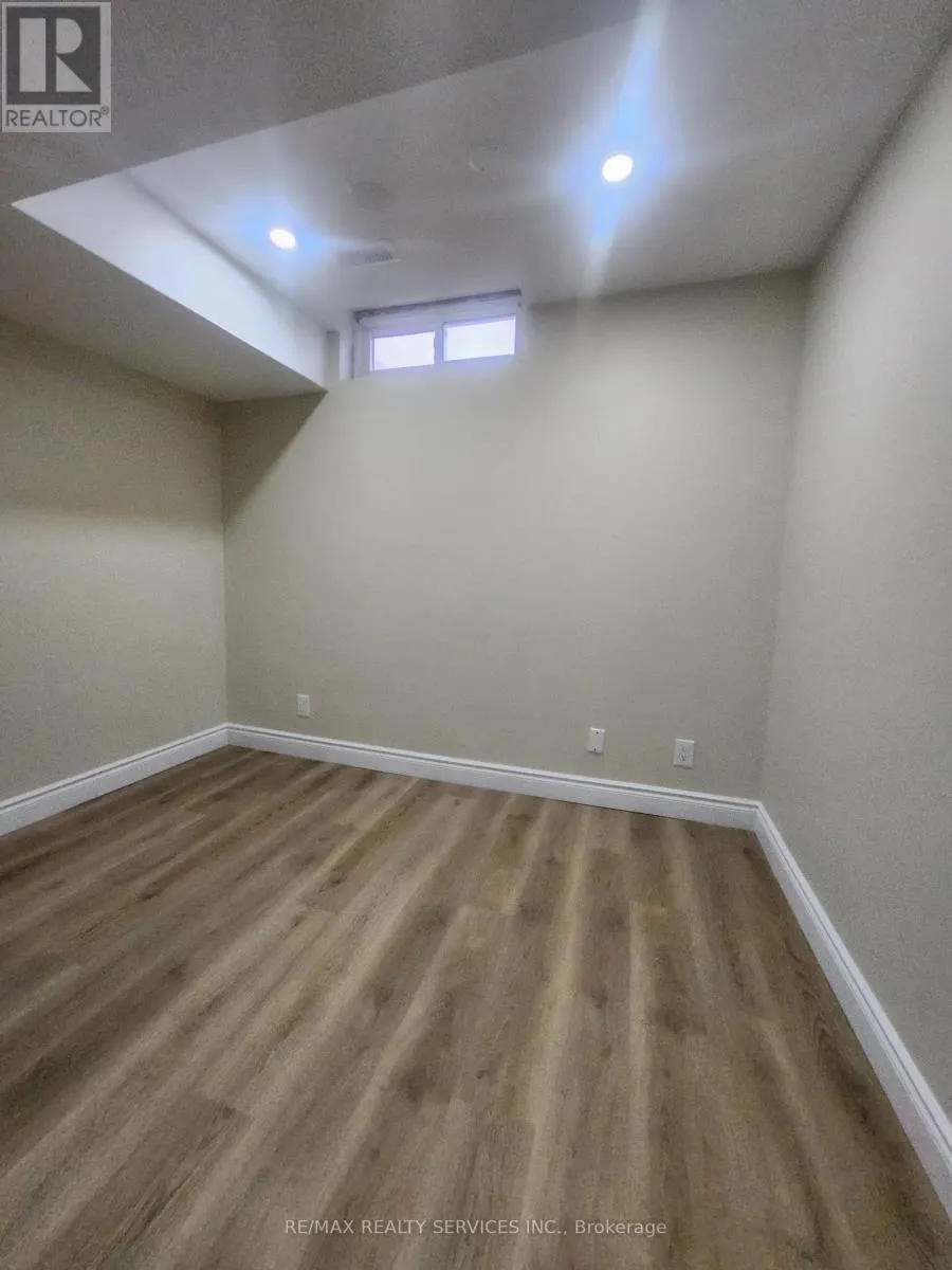 BASEMENT - 464 THORNDALE DRIVE