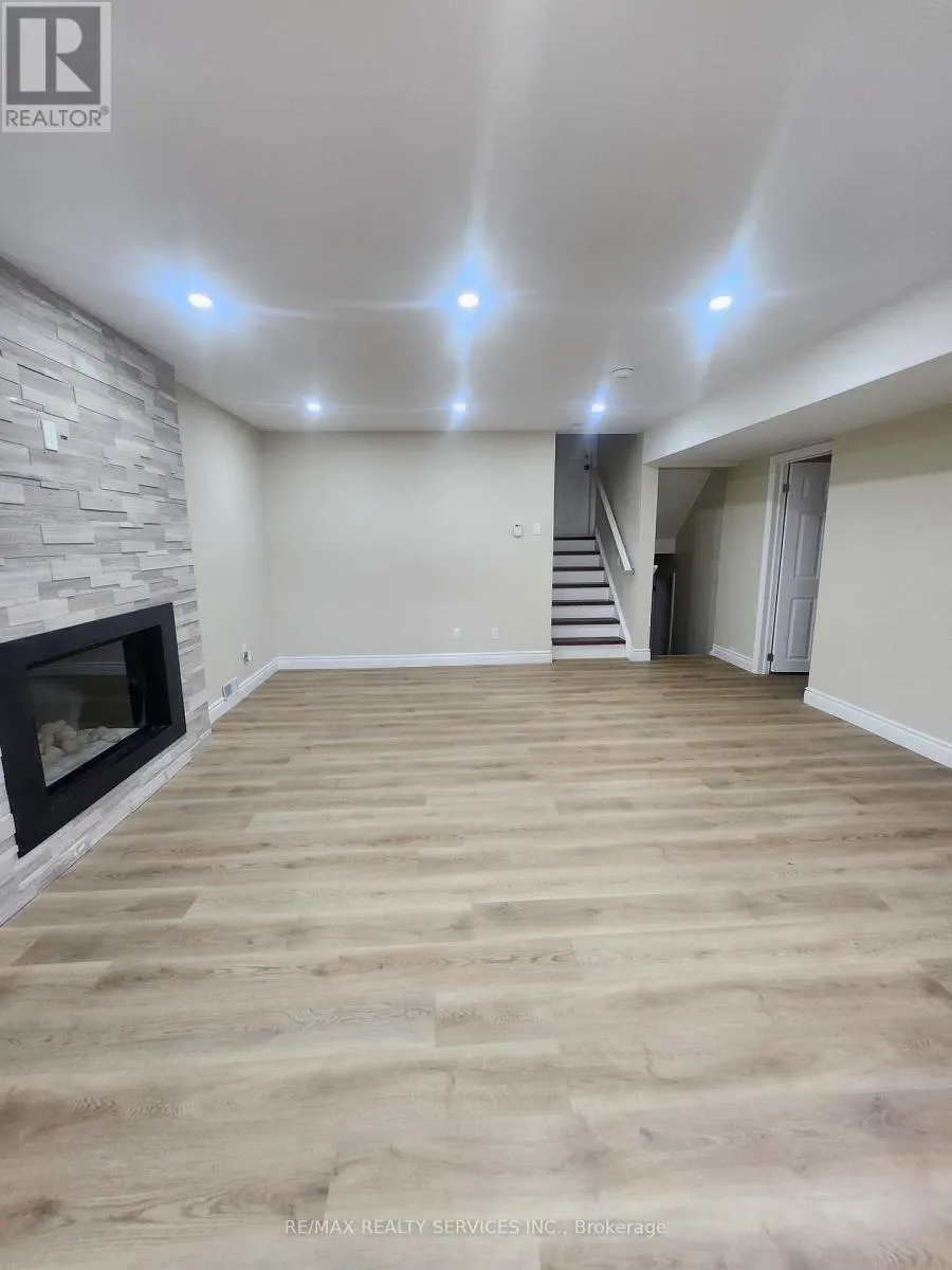 BASEMENT - 464 THORNDALE DRIVE