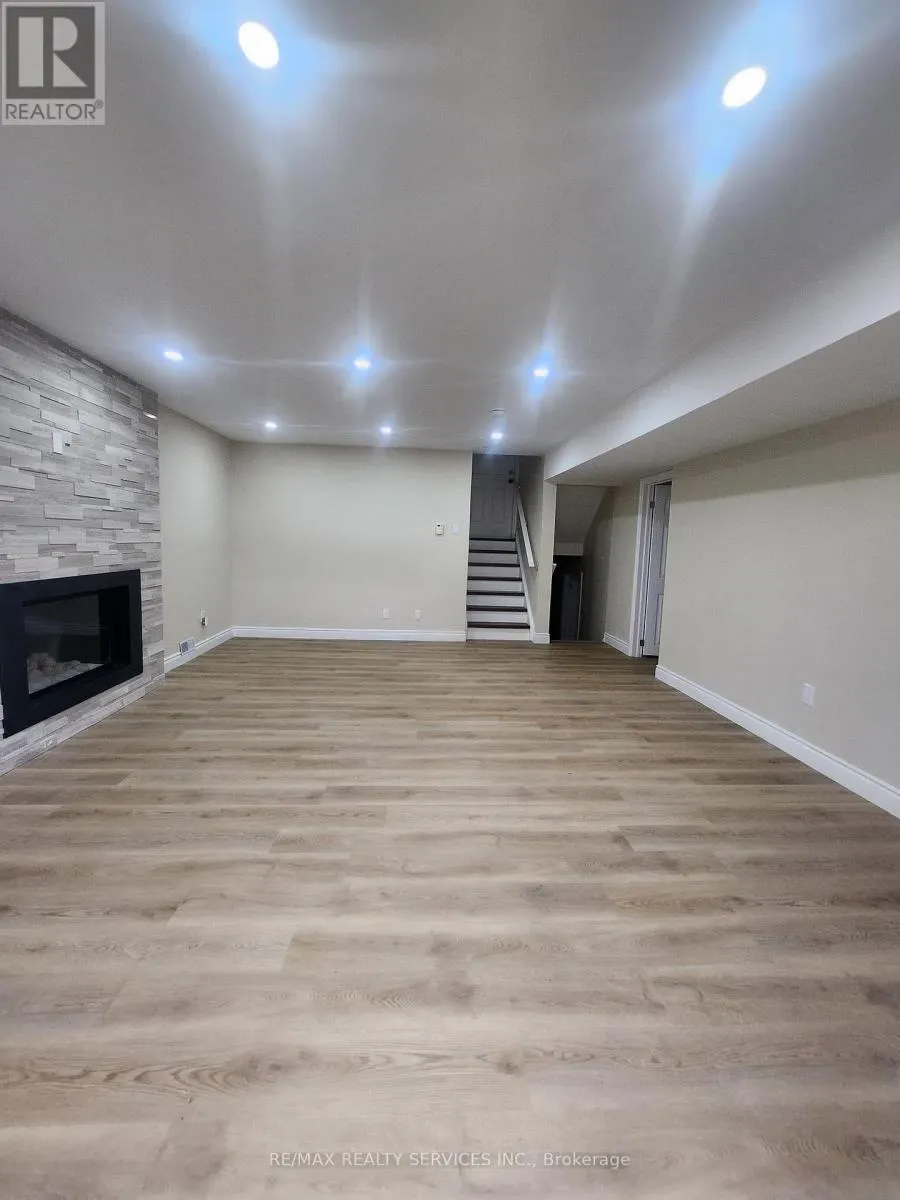 BASEMENT - 464 THORNDALE DRIVE