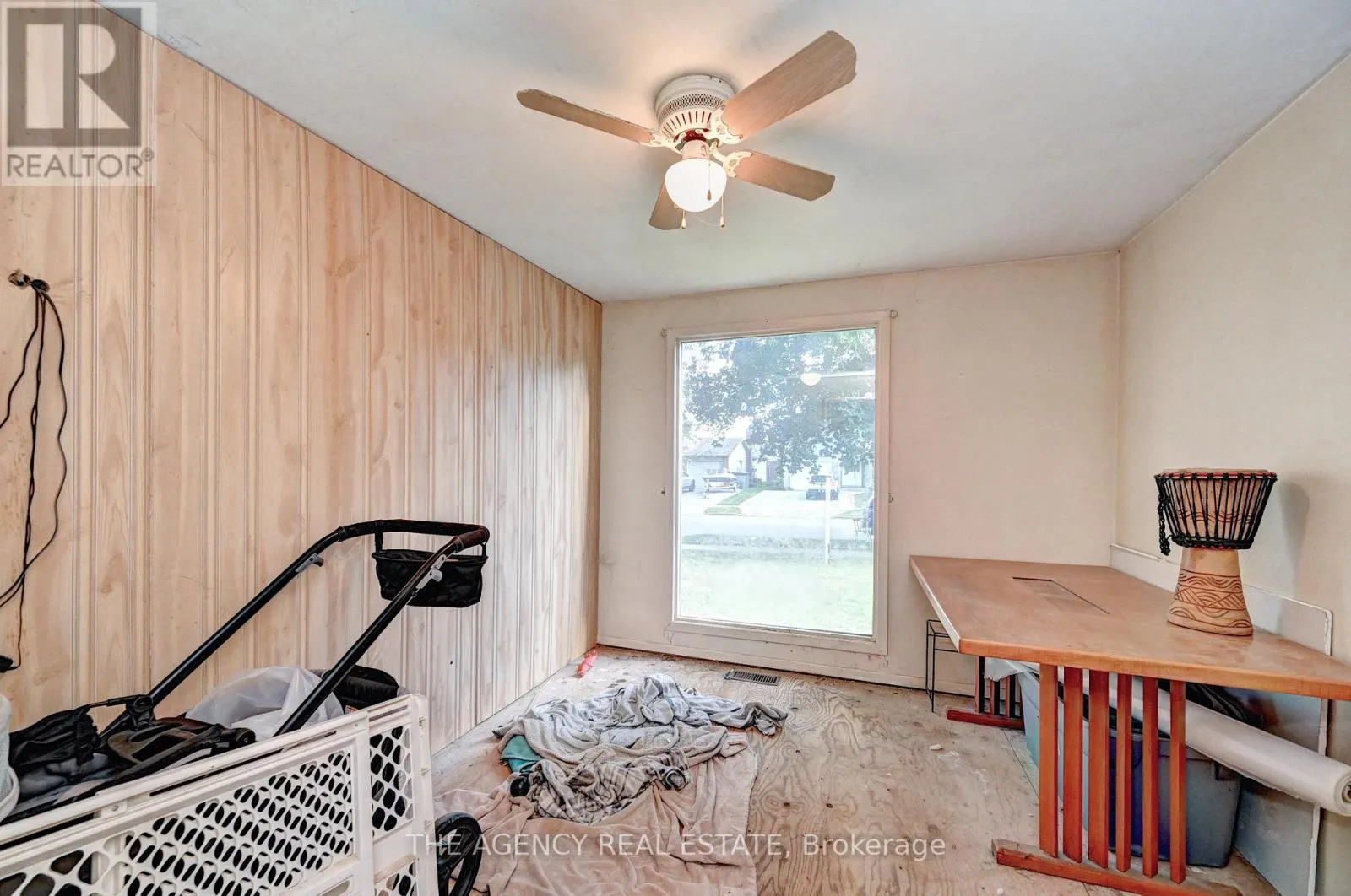 396 DUNVEGAN DRIVE
