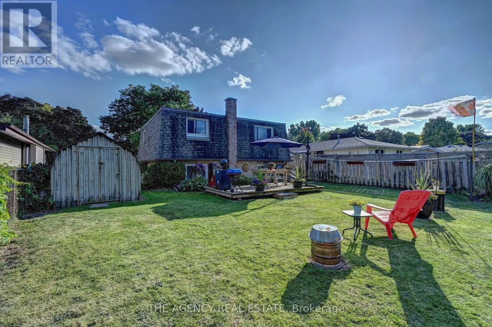 396 DUNVEGAN DRIVE