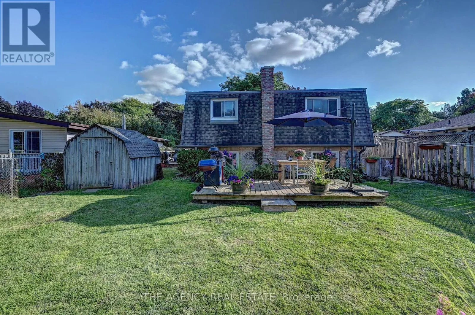 396 DUNVEGAN DRIVE