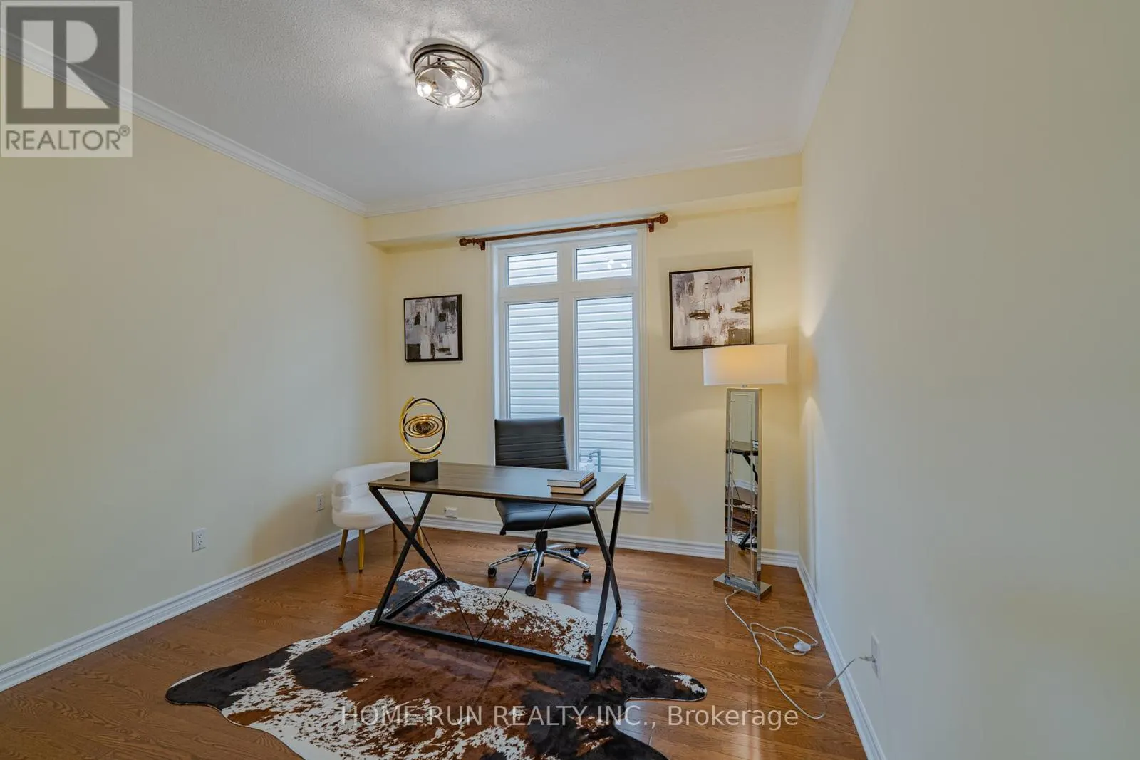 393 GRAMMOND CIRCLE