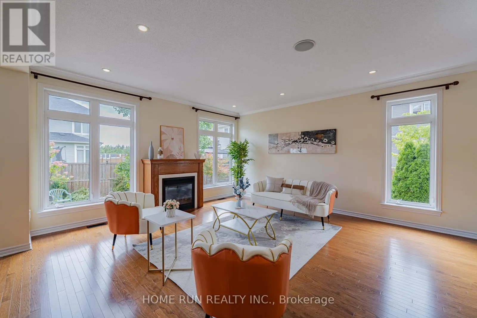 393 GRAMMOND CIRCLE