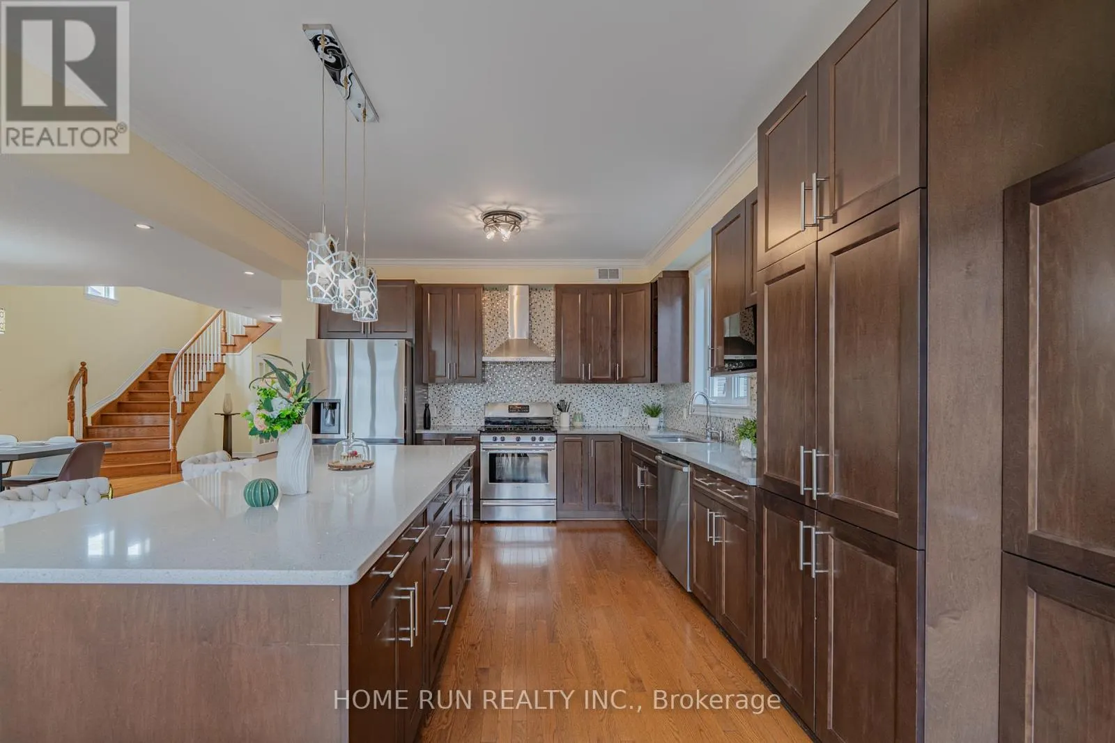 393 GRAMMOND CIRCLE