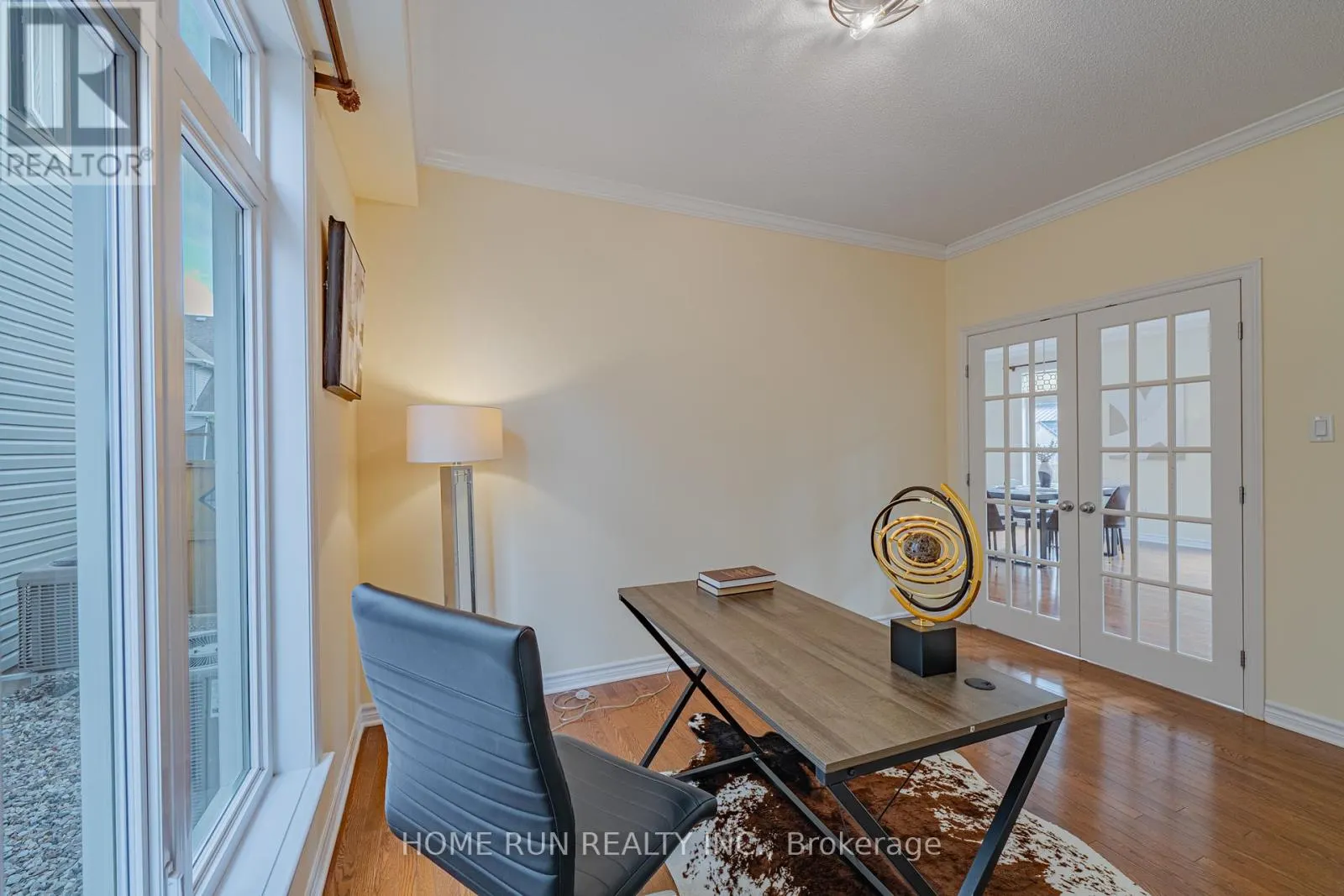 393 GRAMMOND CIRCLE
