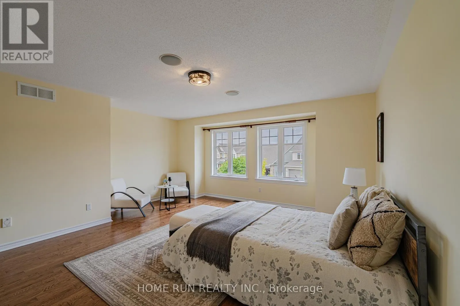 393 GRAMMOND CIRCLE