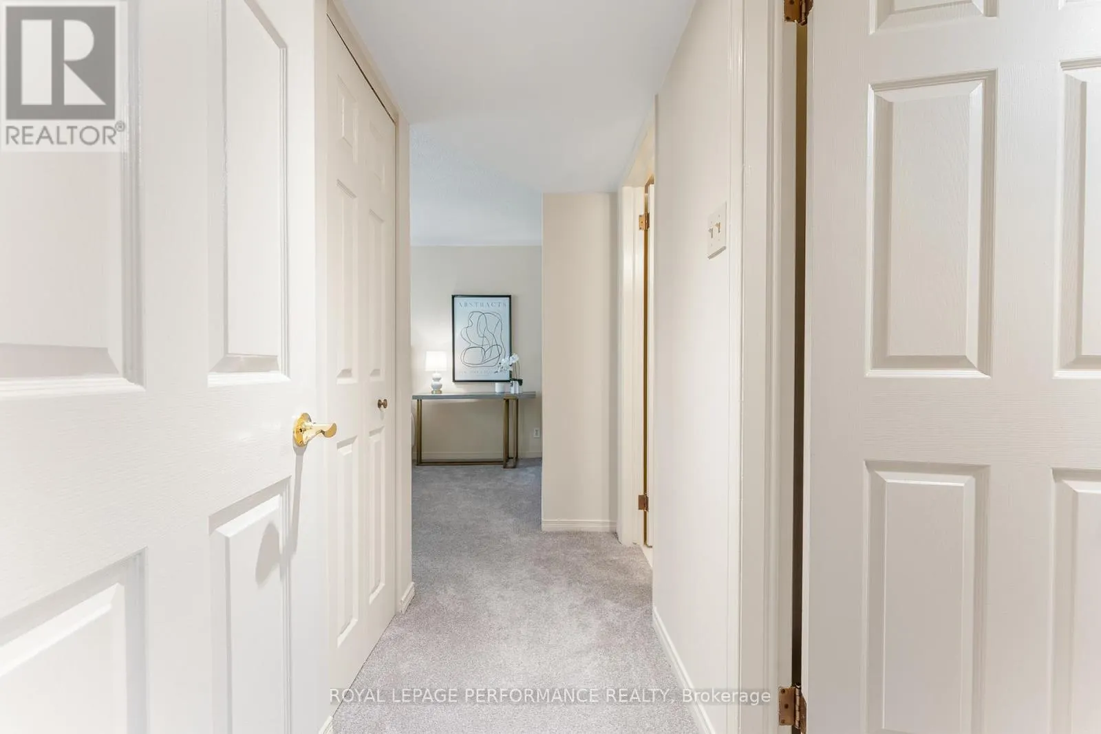 104 - 310 CRICHTON STREET