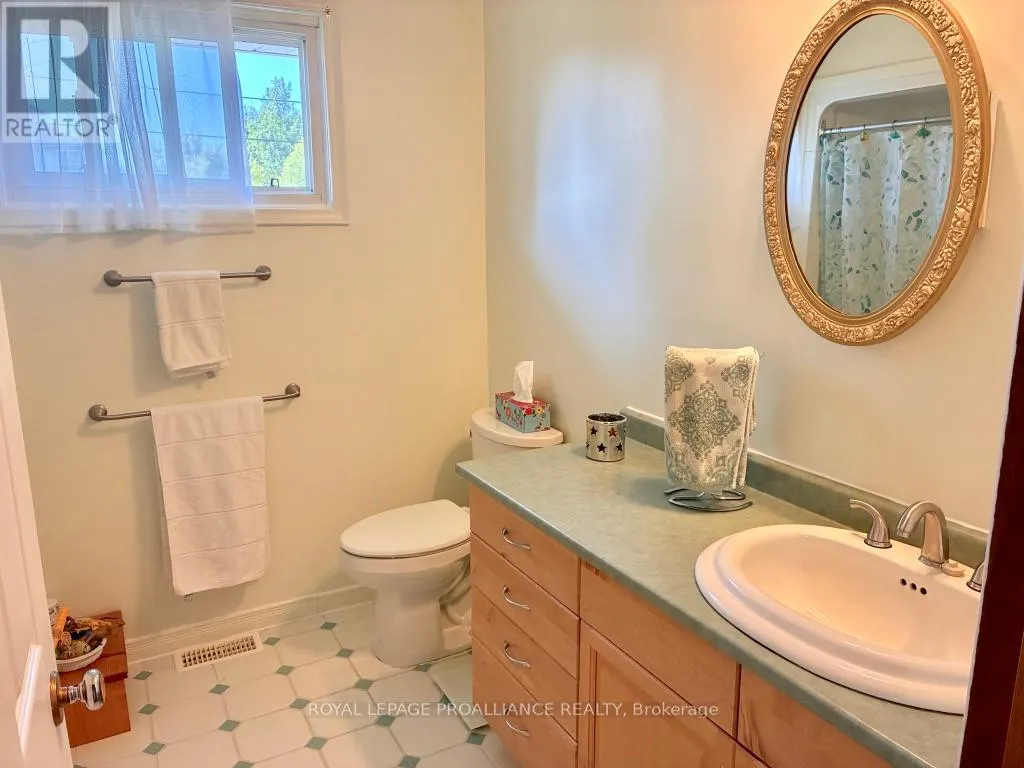 211 PRINYERS COVE CRESCENT