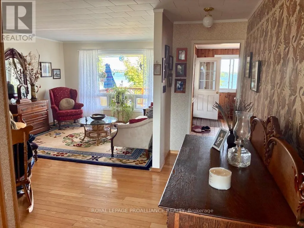 211 PRINYERS COVE CRESCENT