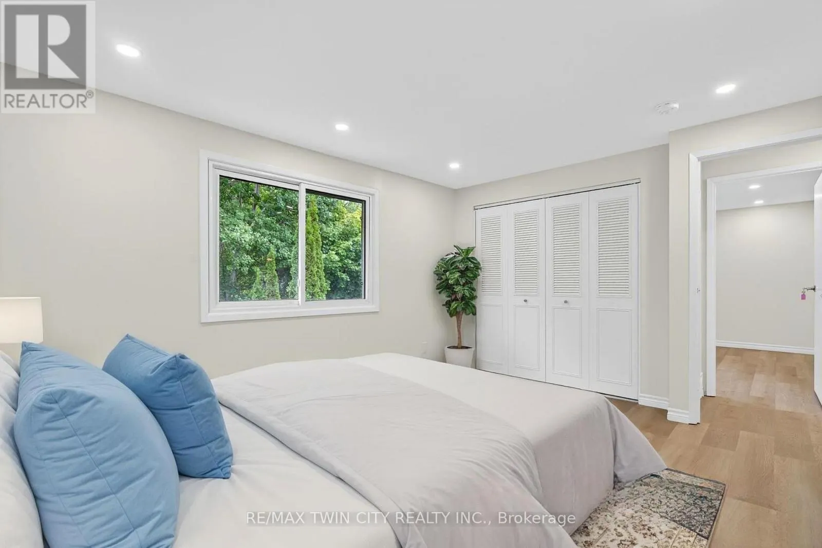 120 WESTHEIGHTS DRIVE