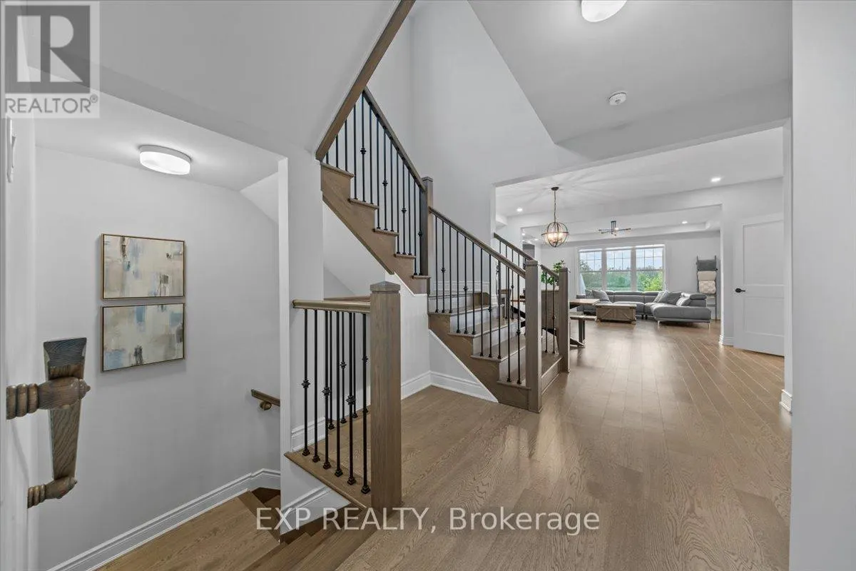 126 UNITY PLACE