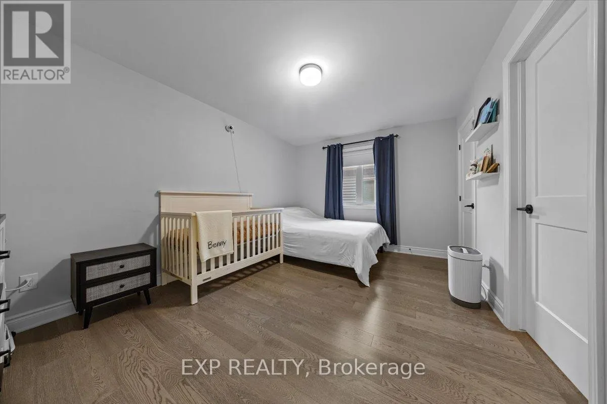 126 UNITY PLACE