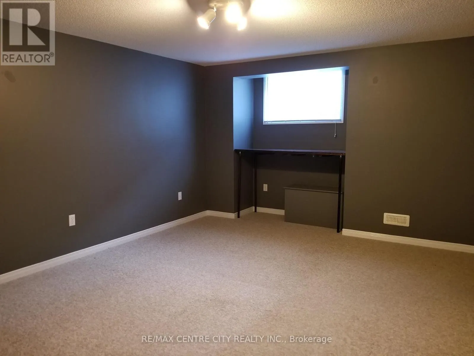 22 - 780 FANSHAWE PARK ROAD E, #22