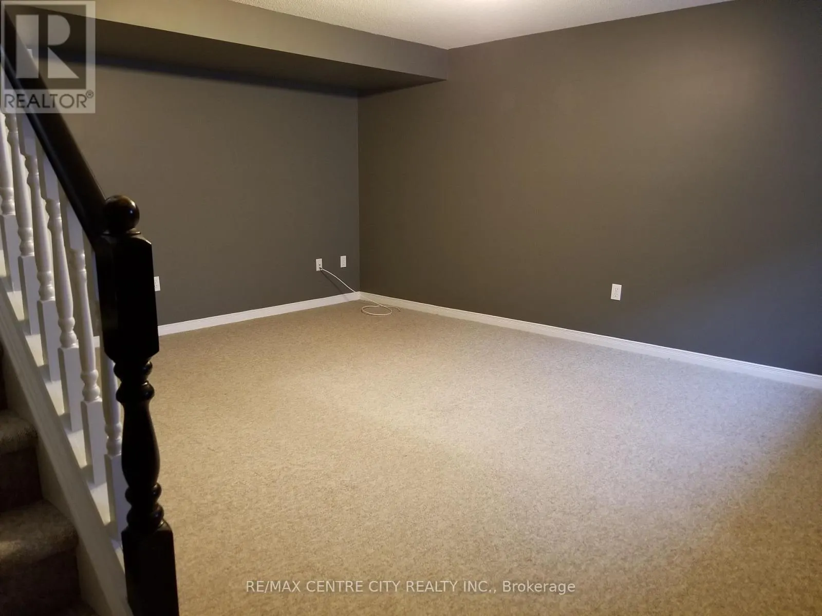 22 - 780 FANSHAWE PARK ROAD E, #22