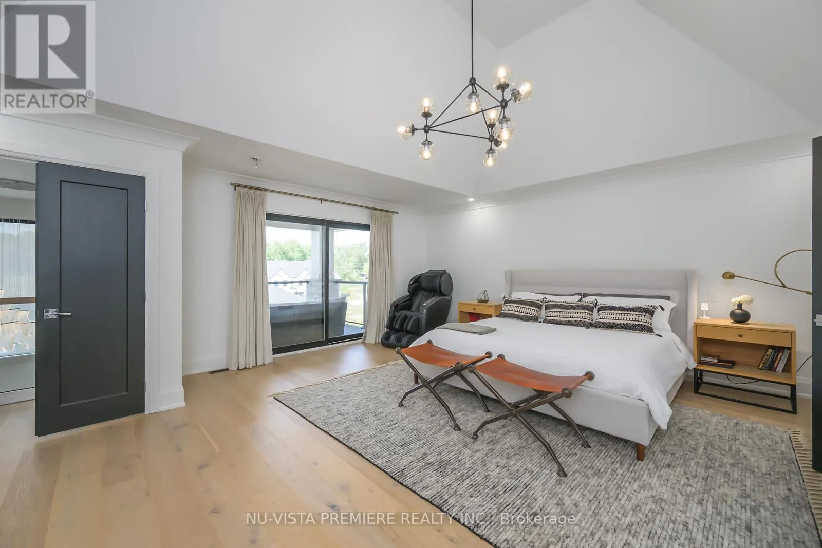 7501 SILVER CREEK CRESCENT