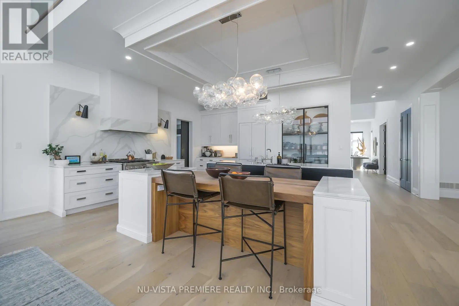7501 SILVER CREEK CRESCENT