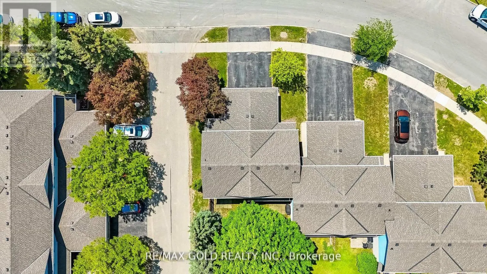 6 - 405 KINGSCOURT DRIVE