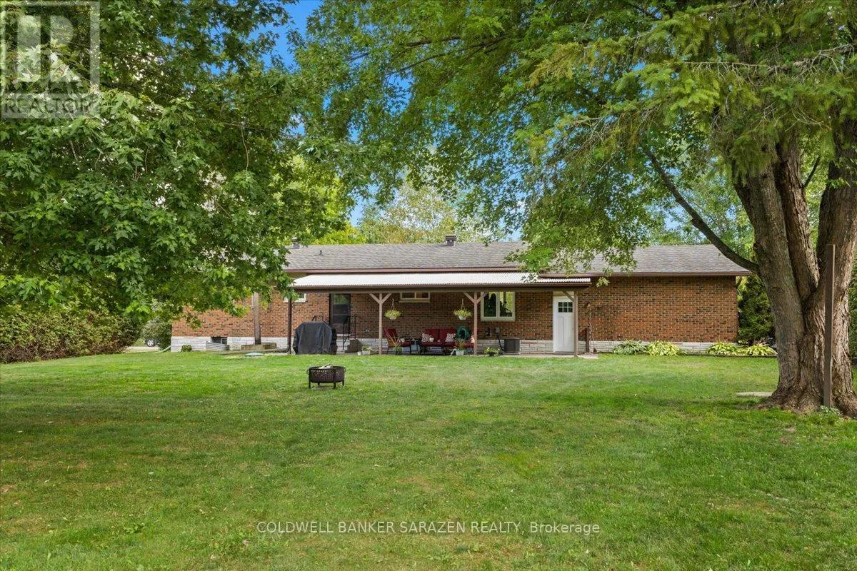2303 EDWARD KIDD CRESCENT