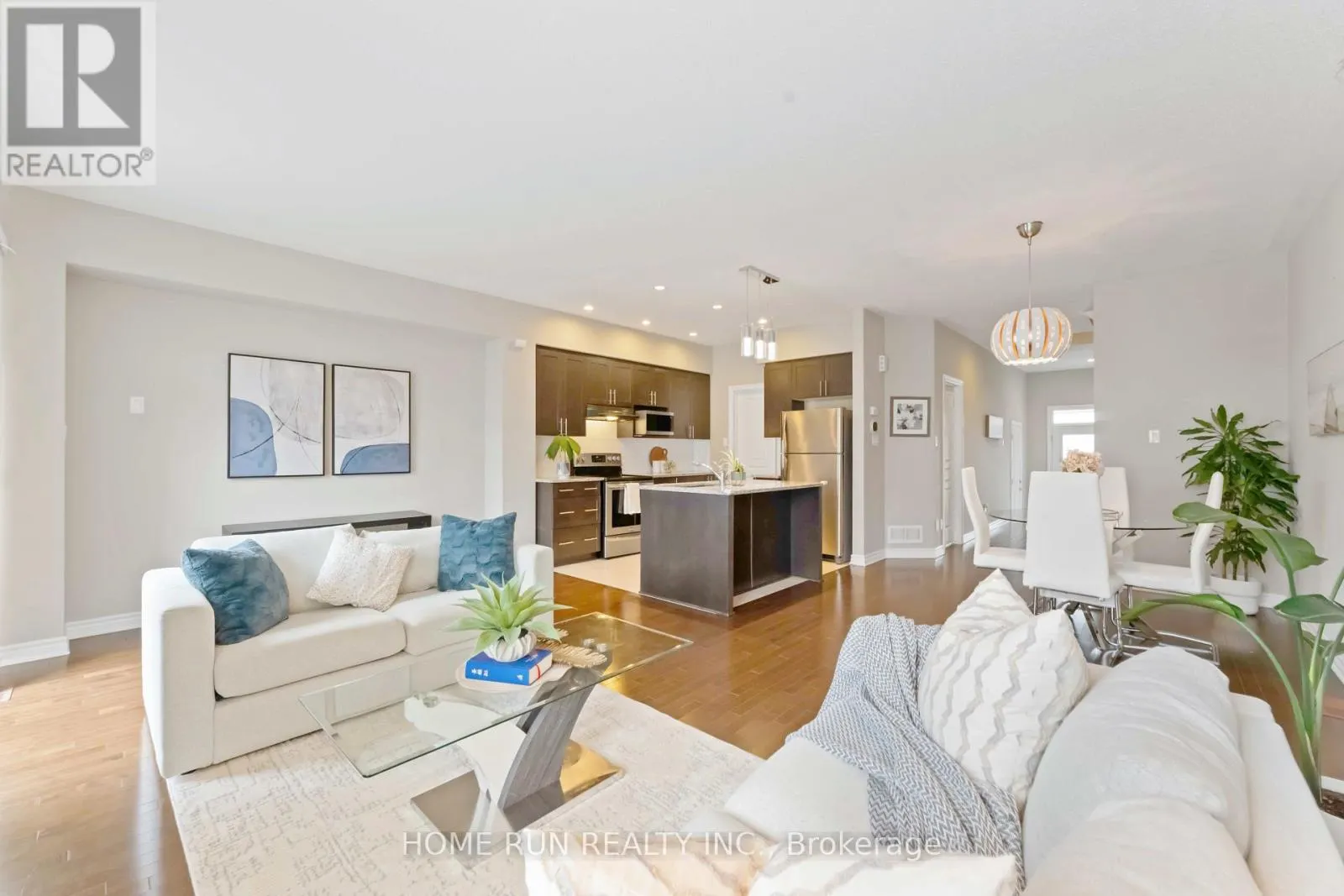 120 POPPLEWELL CRESCENT