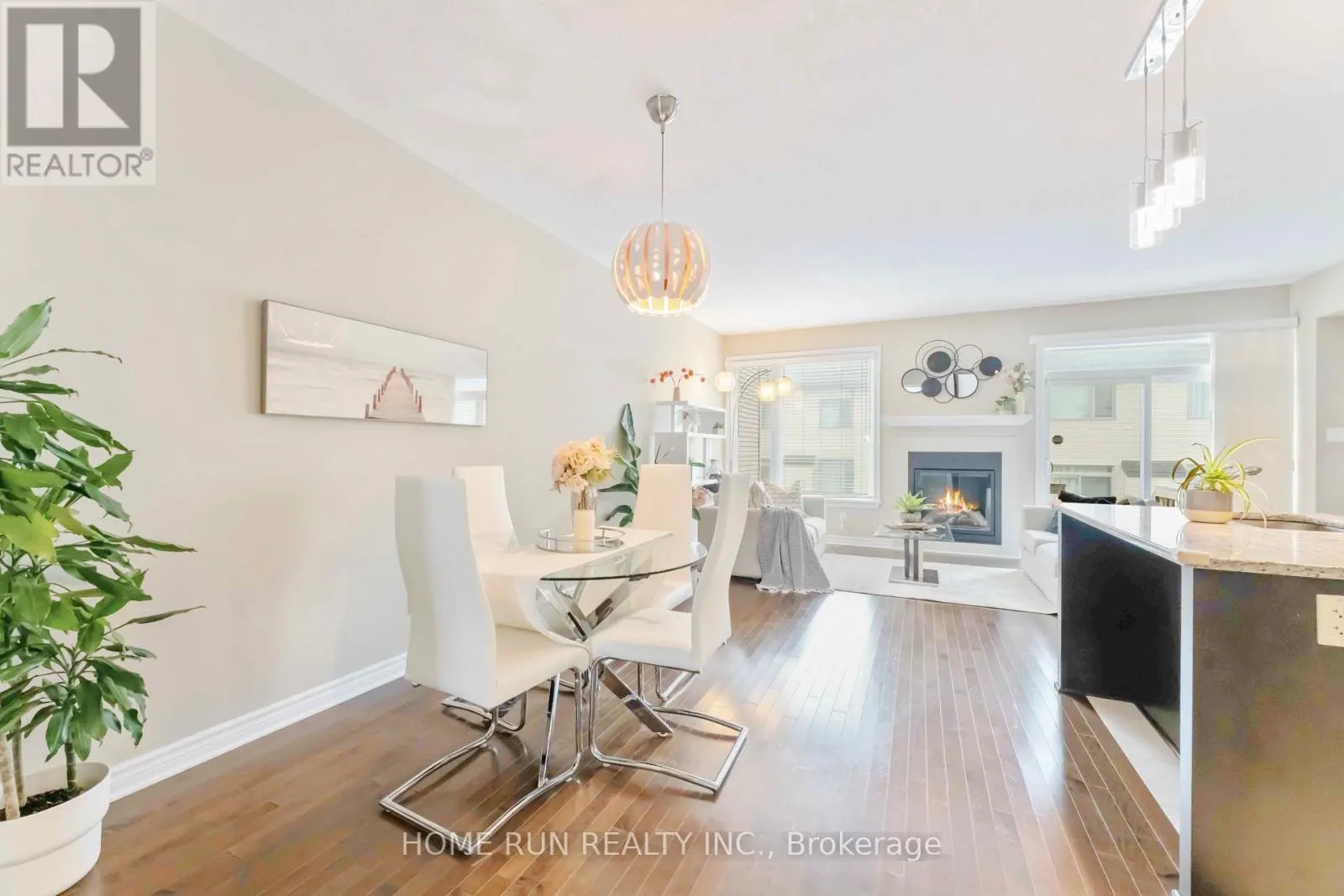 120 POPPLEWELL CRESCENT