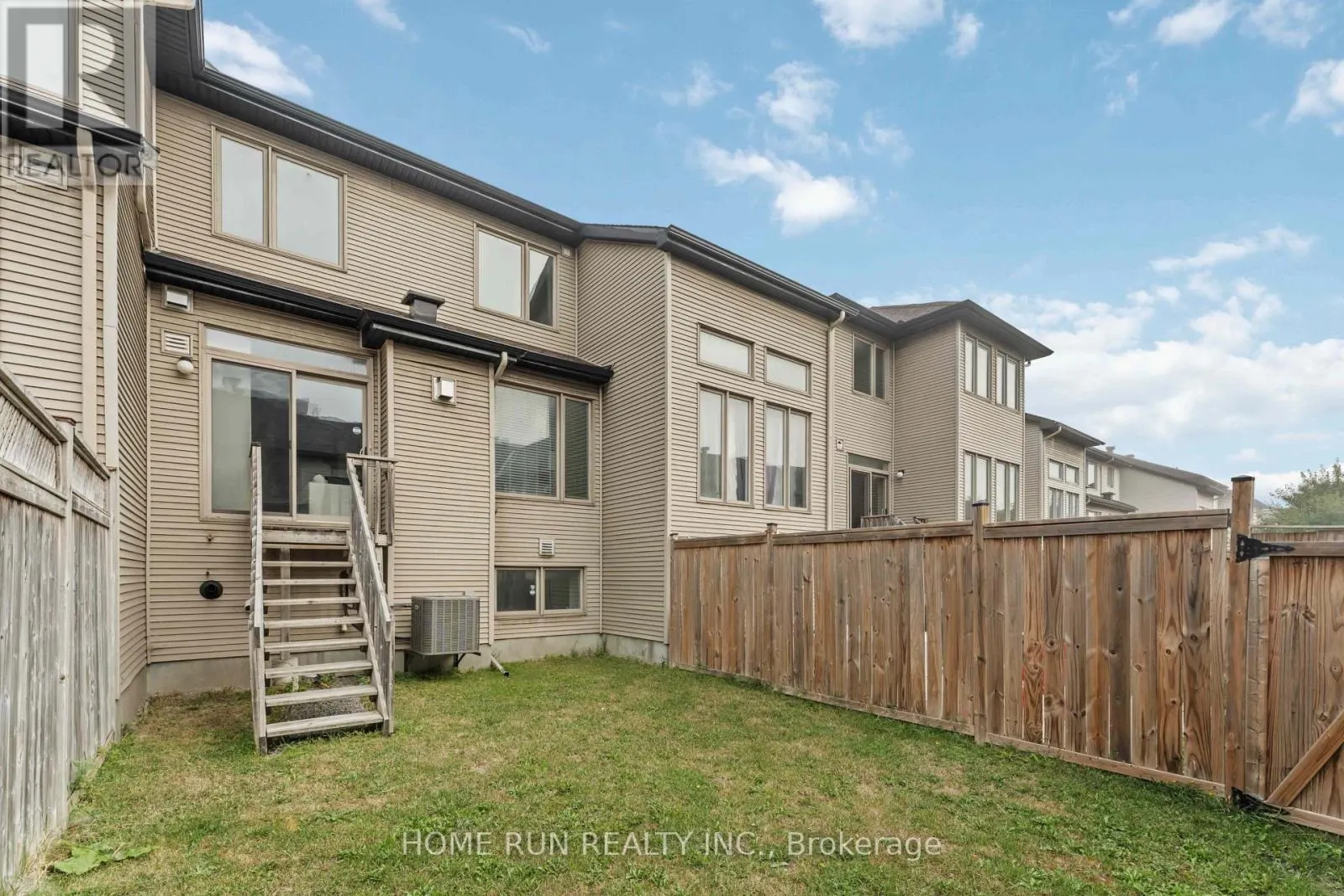 120 POPPLEWELL CRESCENT