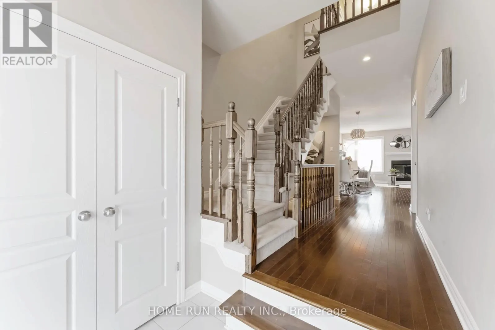 120 POPPLEWELL CRESCENT