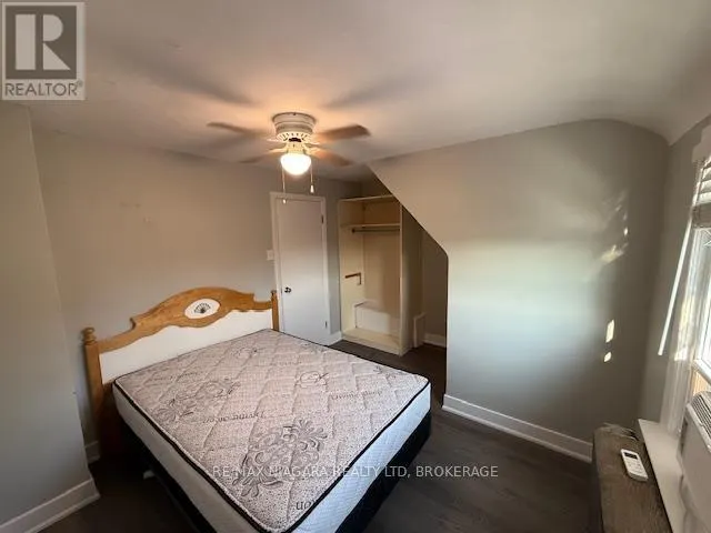12 WEST STREET S
