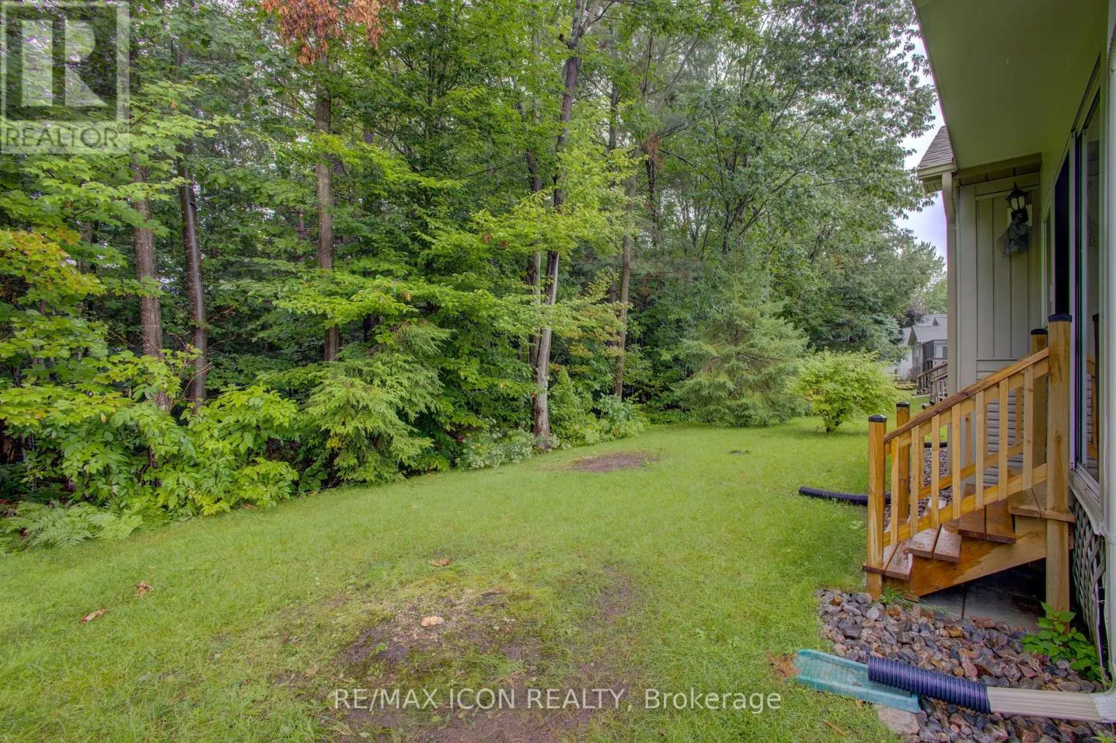 54 SPRINGWOOD CRESCENT