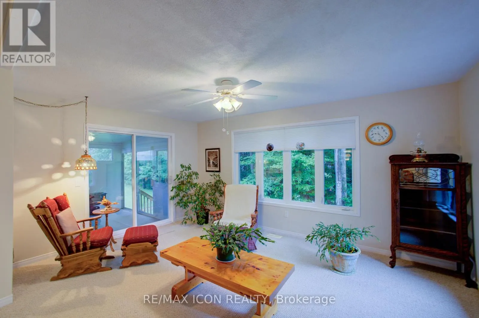 54 SPRINGWOOD CRESCENT