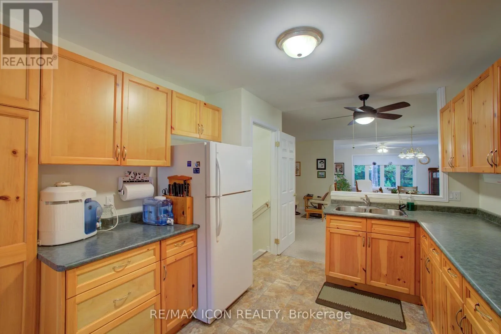 54 SPRINGWOOD CRESCENT