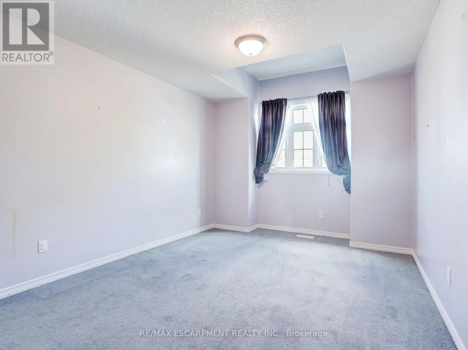 36 LEMON GRASS STREET