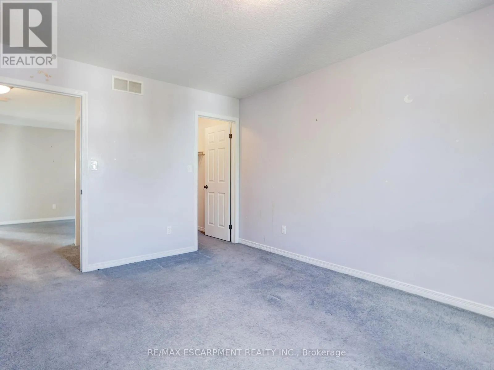 36 LEMON GRASS STREET