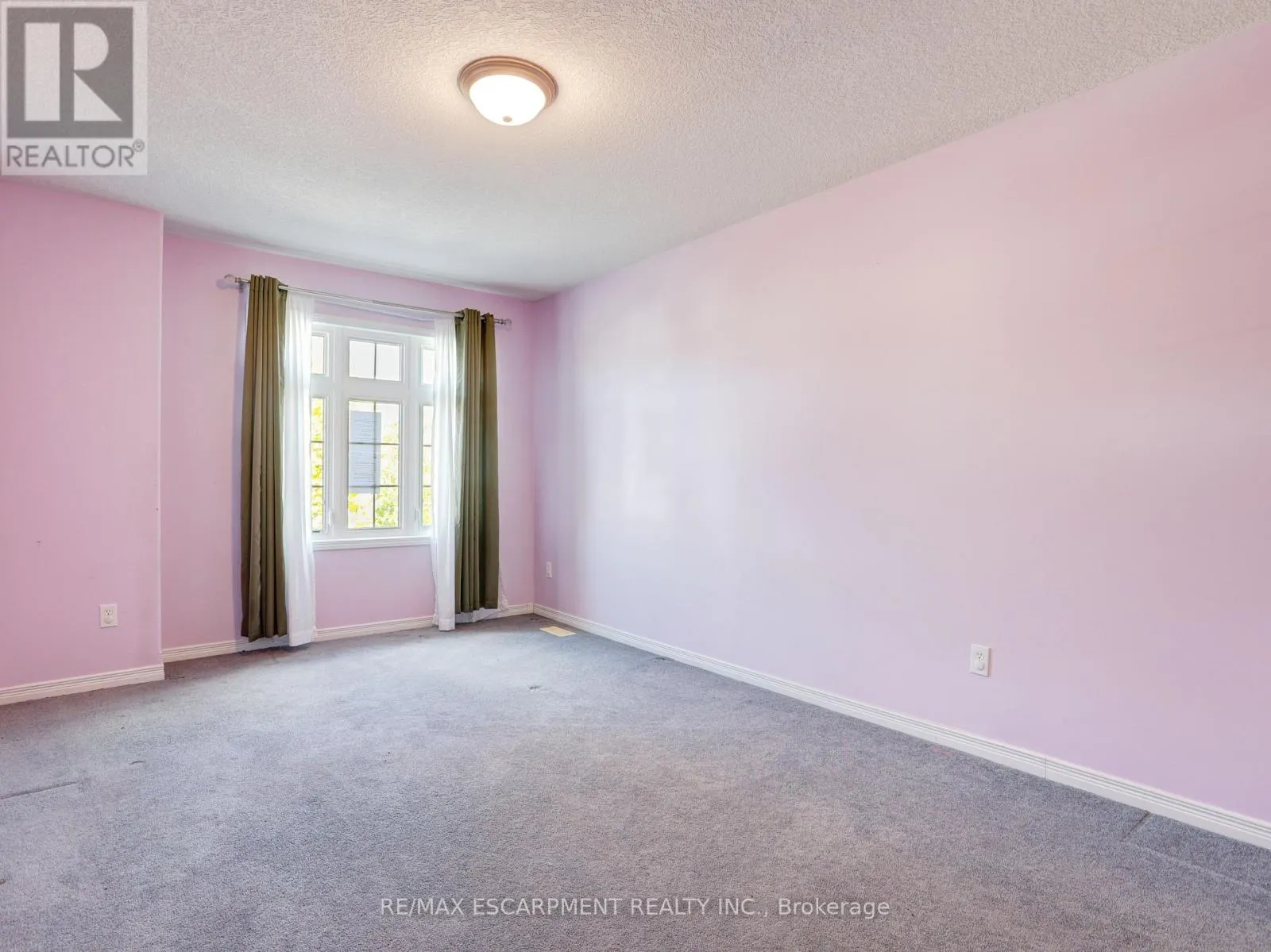 36 LEMON GRASS STREET