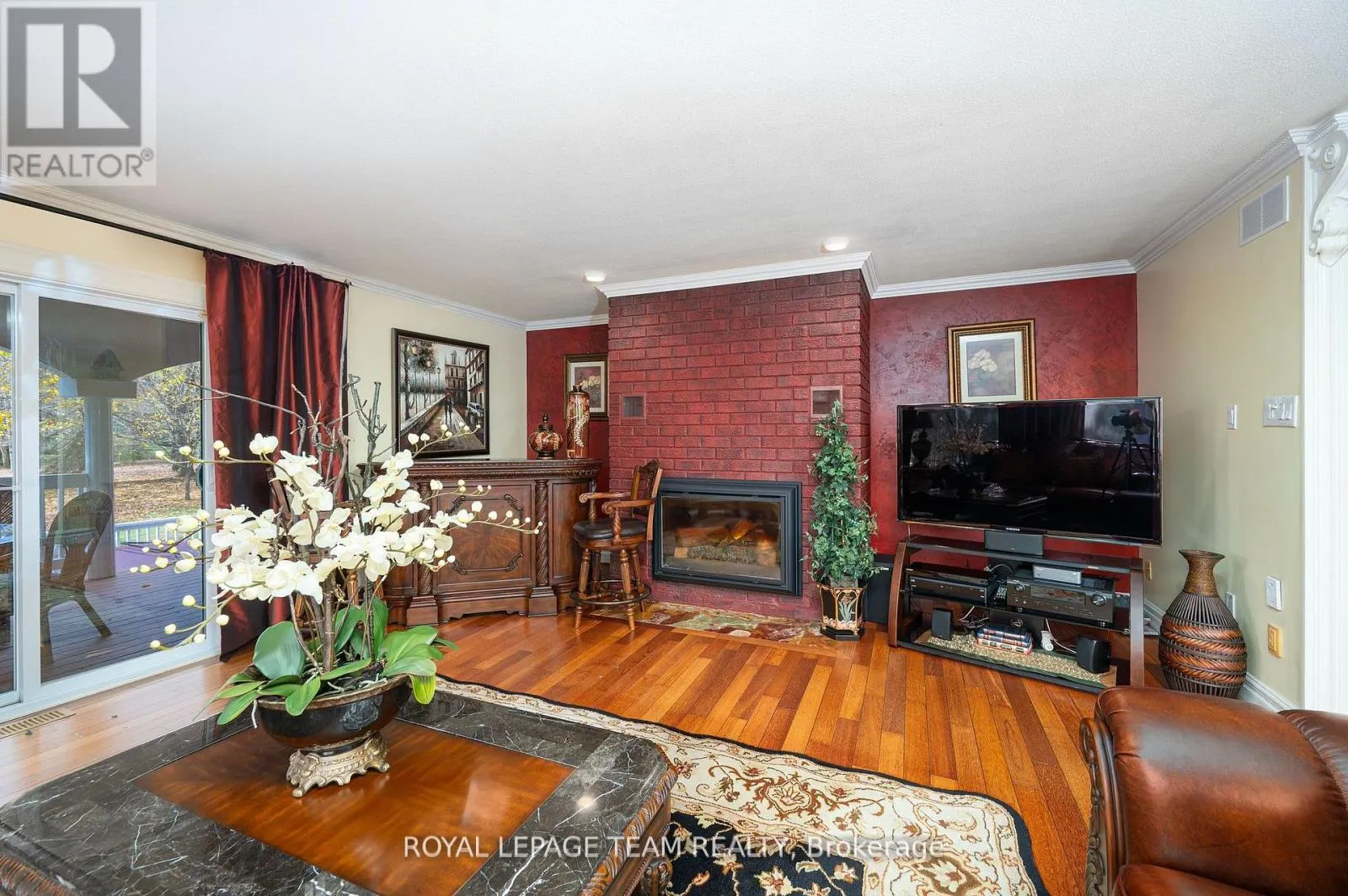 1100 MOFFATT DRIVE