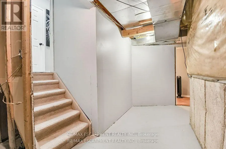 5 MAVIN STREET