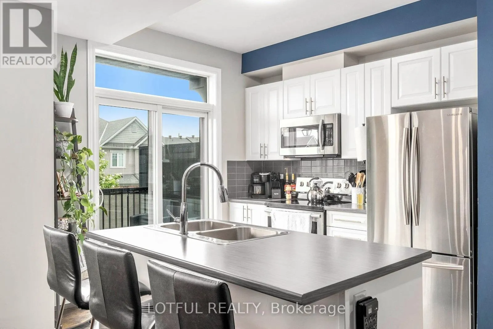 222 BELLEEK LANE