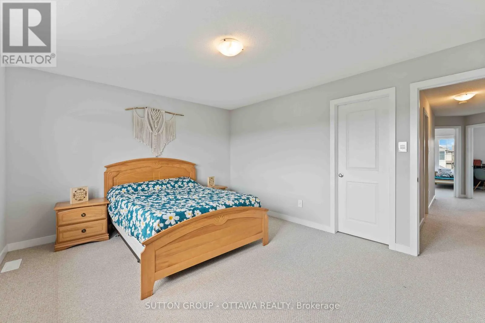 43 ARIDUS CRESCENT